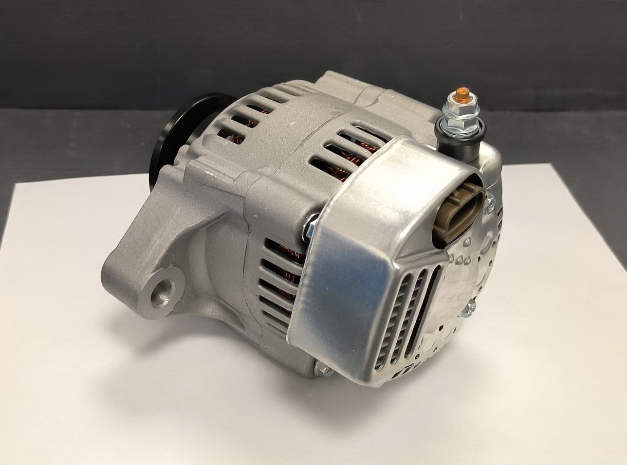 Генератор KUBOTA V1505, D1105 — изображение 5